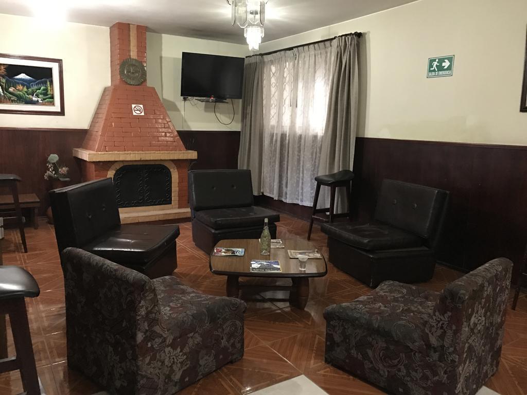 Hotel Majestic 基多 外观 照片