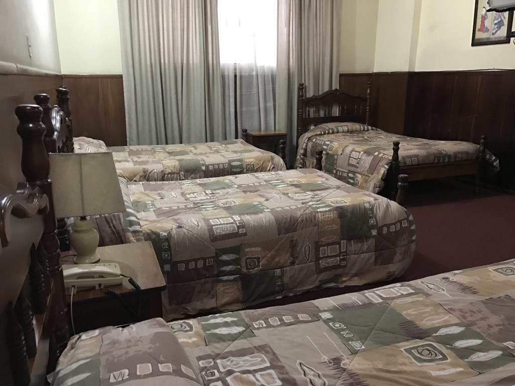 Hotel Majestic 基多 外观 照片