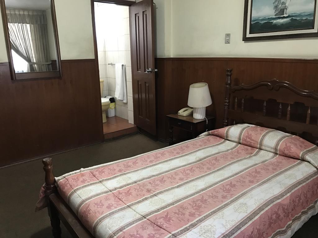 Hotel Majestic 基多 外观 照片