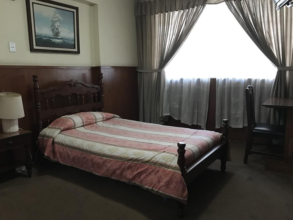 Hotel Majestic 基多 外观 照片